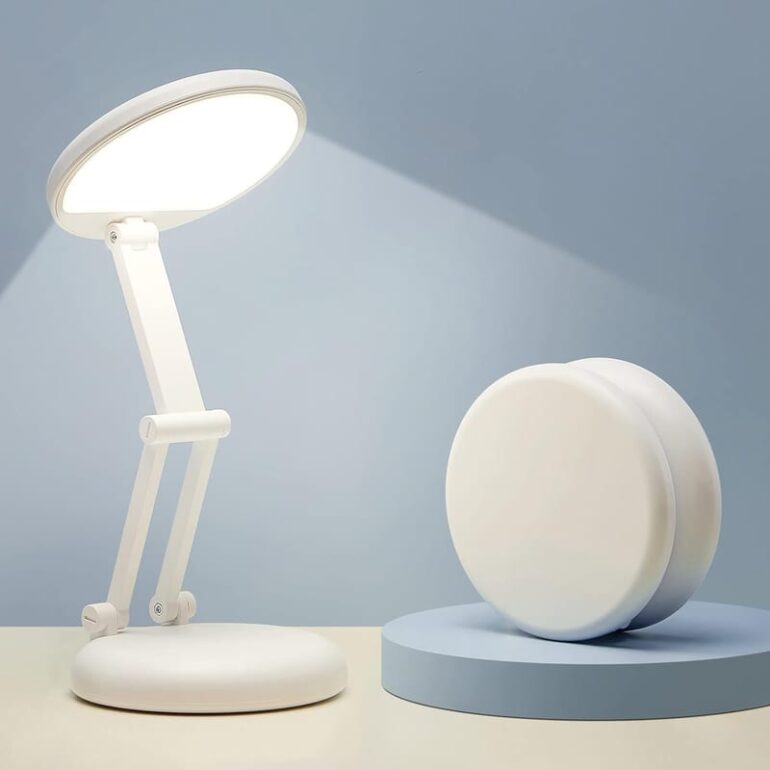 La lampe de bureau, l'objet qu'on choisit toujours trop vite