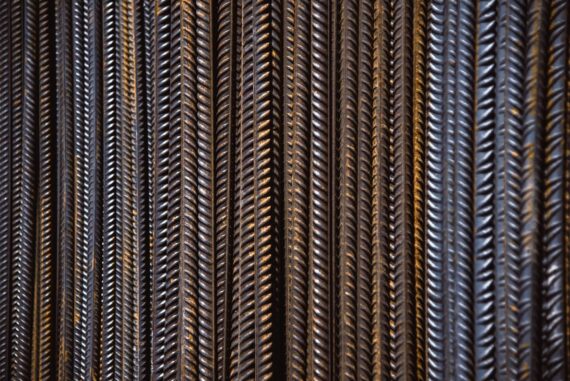 Le noir mat en déco : ferronnerie et lignes pures