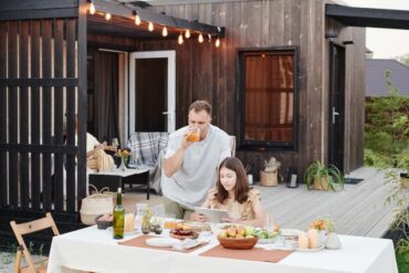 Coin repas extérieur durable : créer un espace convivial responsable